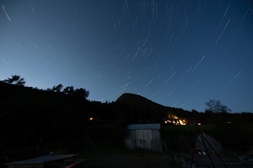 Todalsfjord Norwegen Ferienhaus B 08 Natur Umgebung Mittsommernacht.jpg