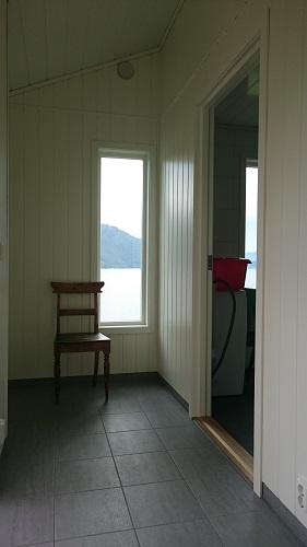 Todalsfjord Ferienhaushaelfte B Ansicht Vorraum
