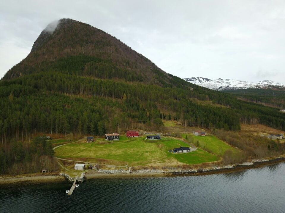 Todalsfjord Von Oben Ferienhaeuser